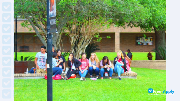 Alvin Community College photo #4
