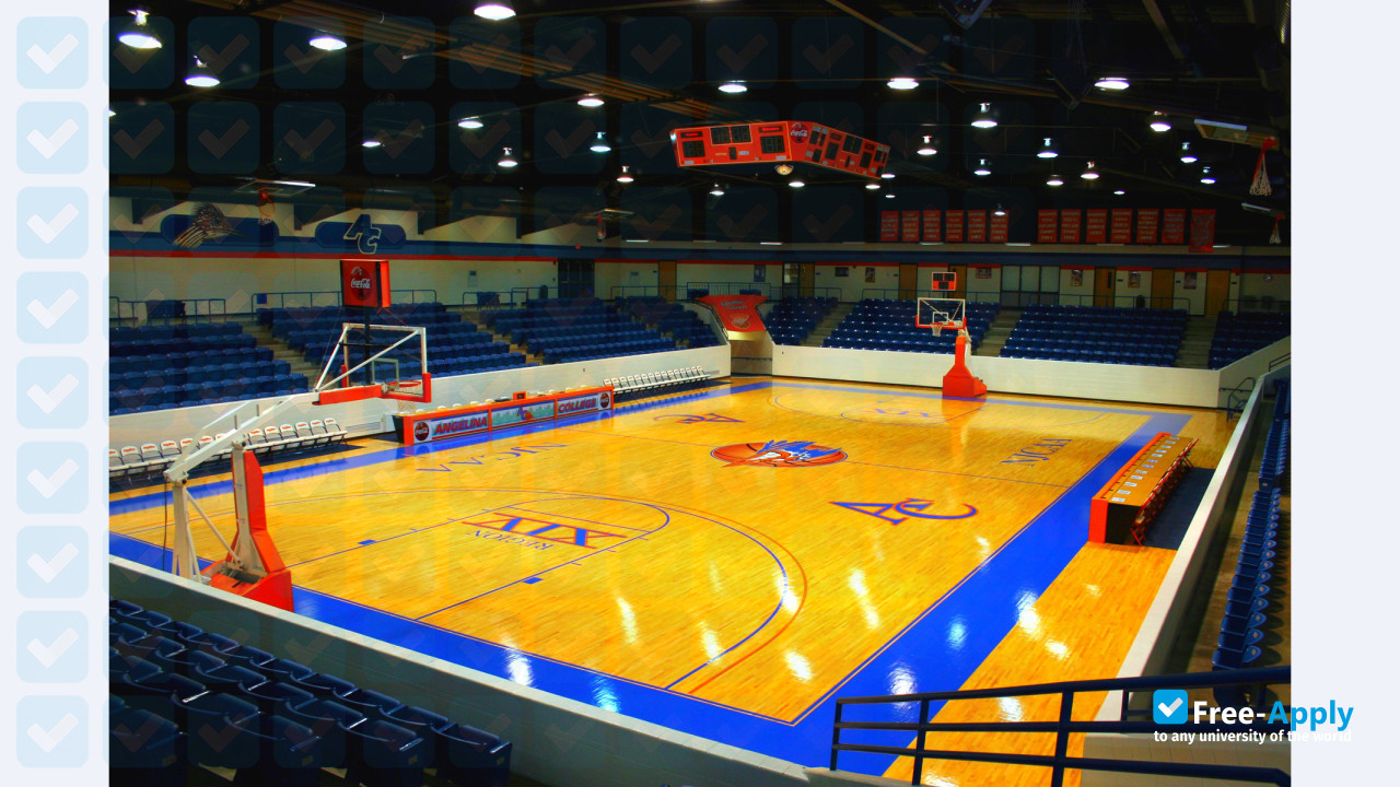 Angelina College photo #2