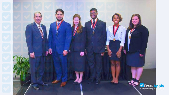 Foto de la Auburn University Montgomery #5