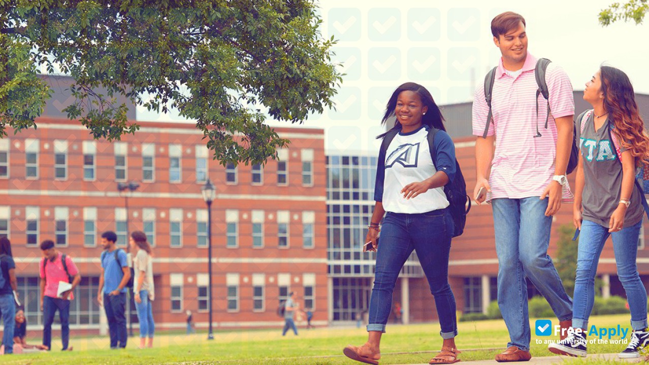 Foto de la Augusta University #5