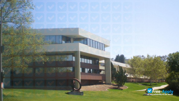 Foto de la American Jewish University #9