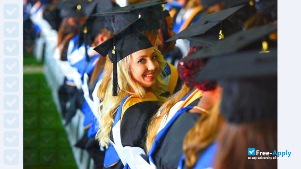 Photo de l’Aurora University #3