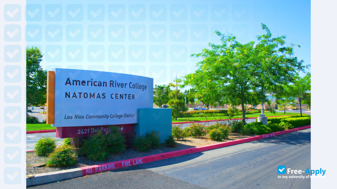 American River College photo #9