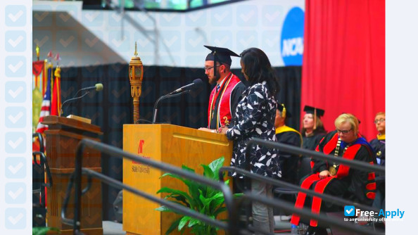 Austin Peay State University photo #6