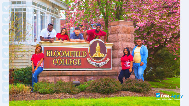 Bloomfield College фотография №3