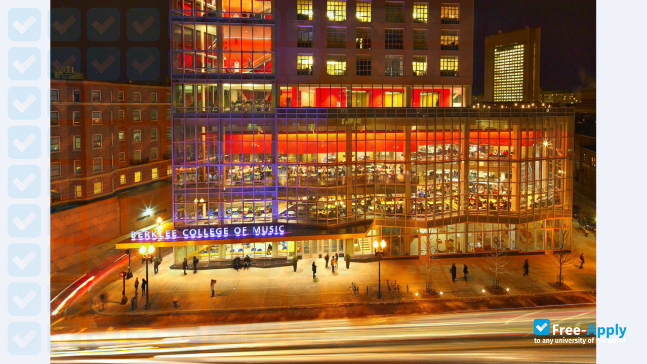 Berklee College of Music photo #8