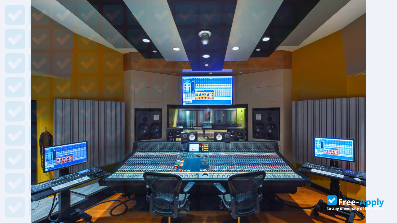 Berklee College of Music photo #5