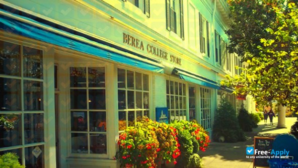 Berea College photo #7