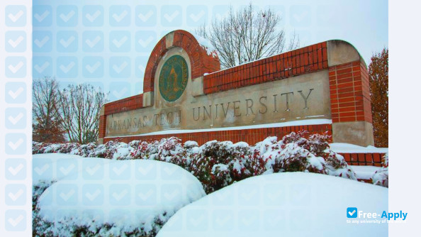 Arkansas Tech University photo #2