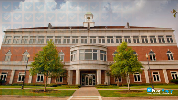 Arkansas Tech University photo #8