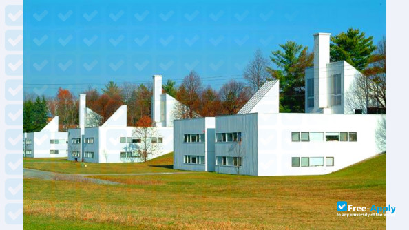 Bennington College photo #2
