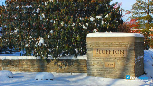 Bluffton University фотография №9