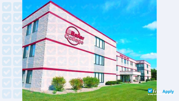 Photo de l’Baker College #2
