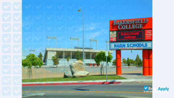 Bakersfield College photo #8