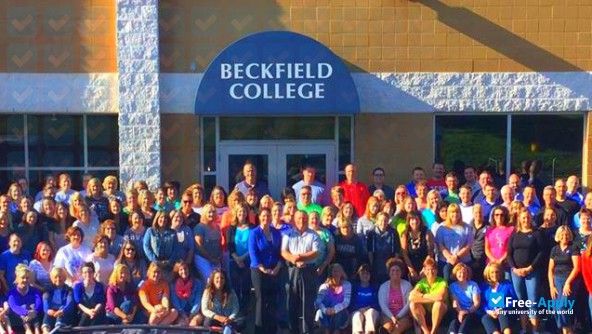 Photo de l’Beckfield College #3