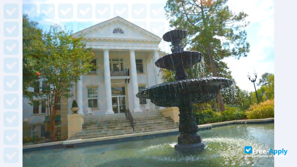 Foto de la Belhaven University #6