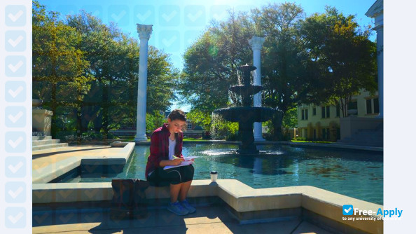 Foto de la Belhaven University #13