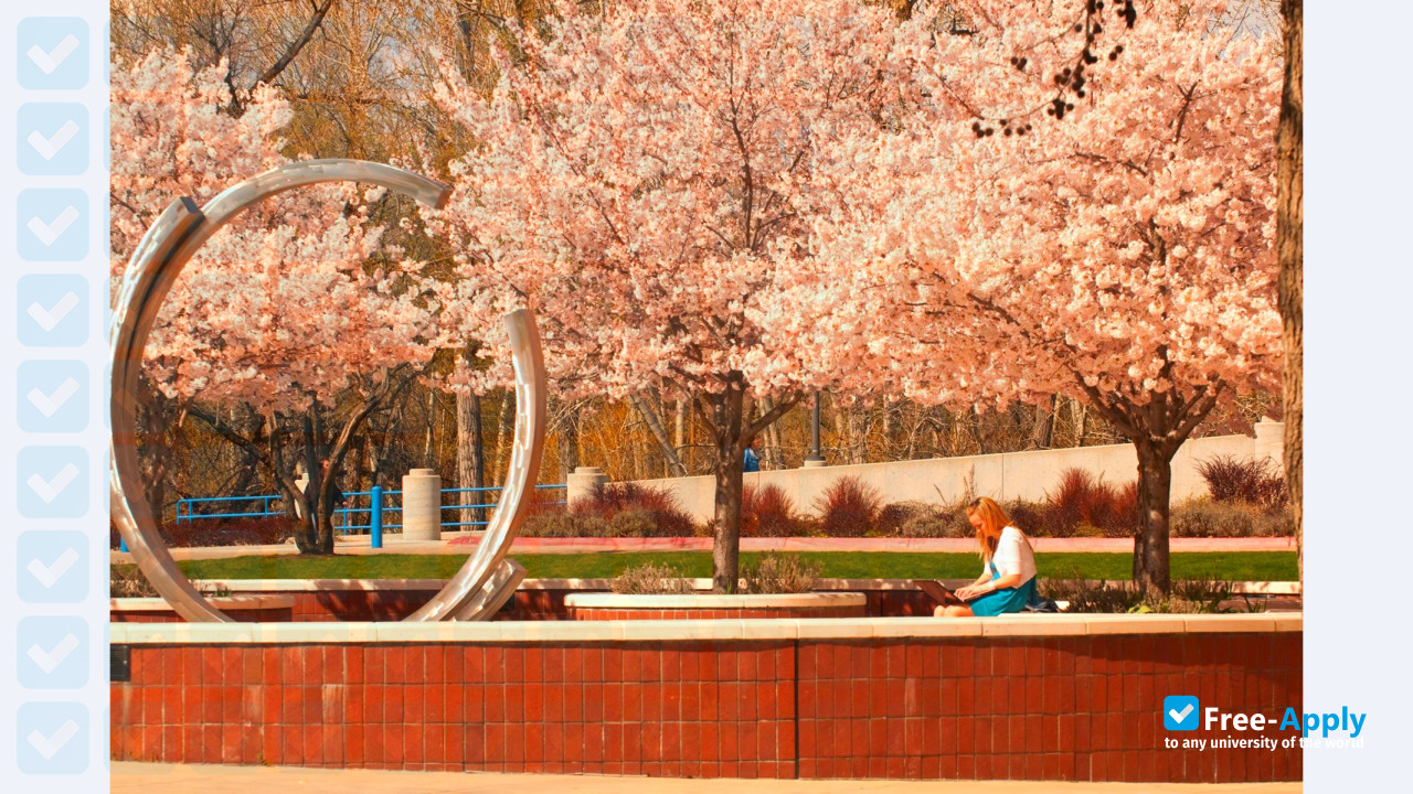 Boise State University photo #7