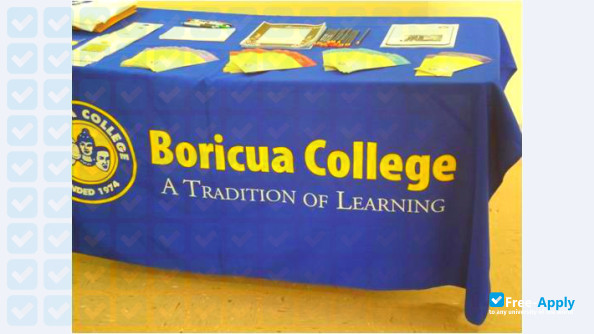 Foto de la Boricua College #2