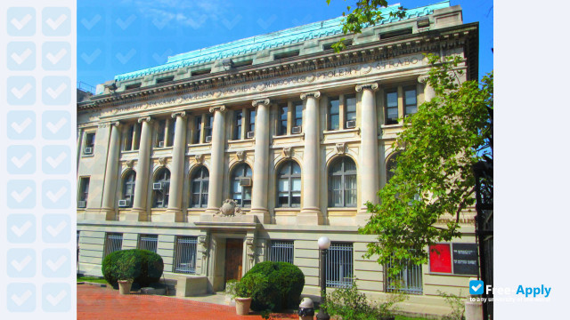 Boricua College photo #1