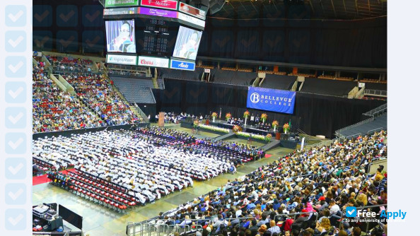 Photo de l’Bellevue College #7
