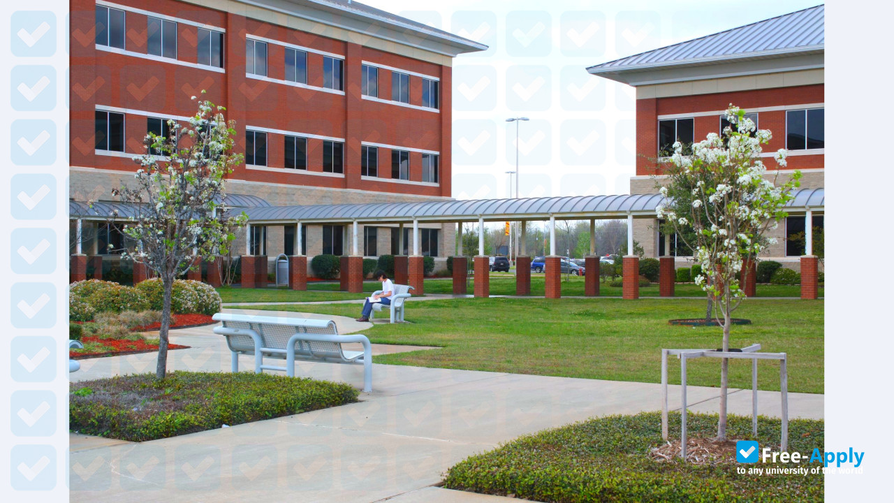 Bossier Parish Community College photo #4