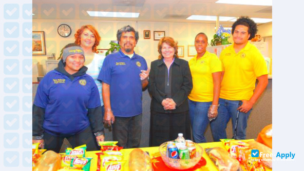 Photo de l’Barstow College #2
