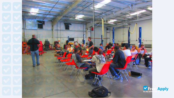 Photo de l’Barstow College #3