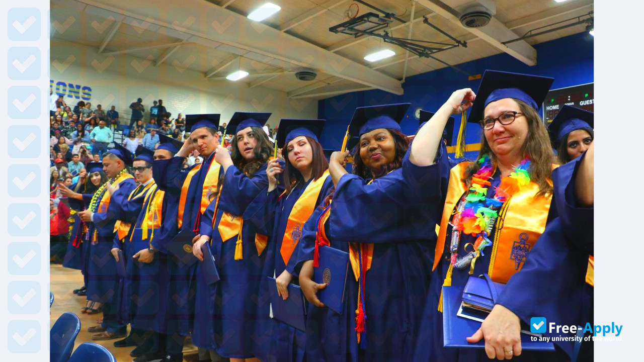 Photo de l’Barstow College #11