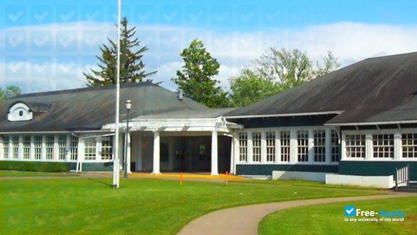 Cayuga Community College photo #3