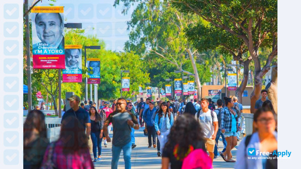 California State University, Dominguez Hills фотография №6