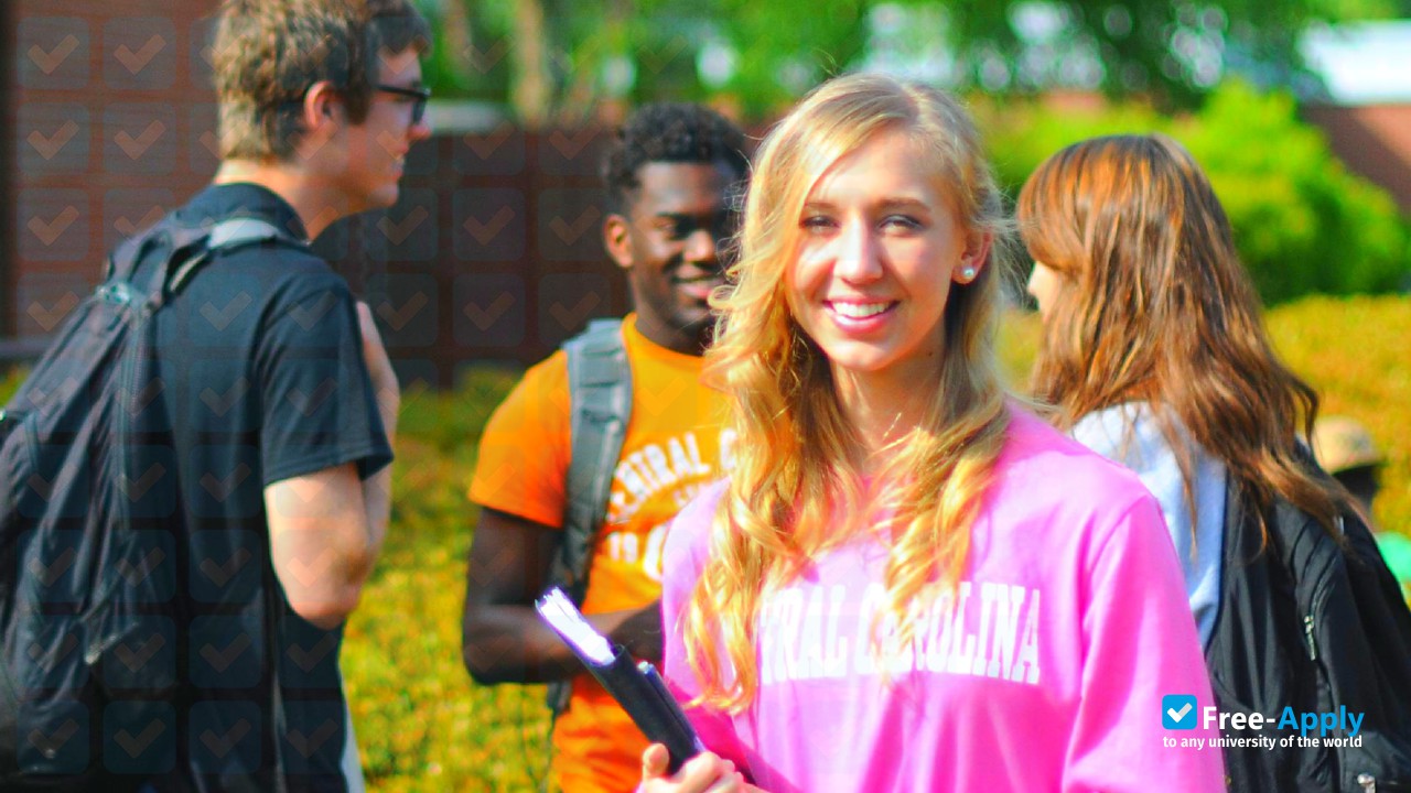 Foto de la Central Carolina Community College #8