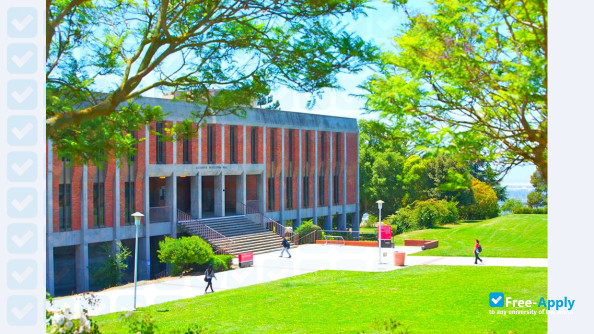 California State University, East Bay фотография №8