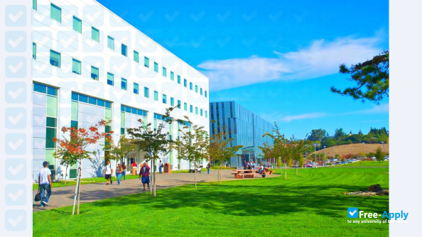 California State University, East Bay фотография №2