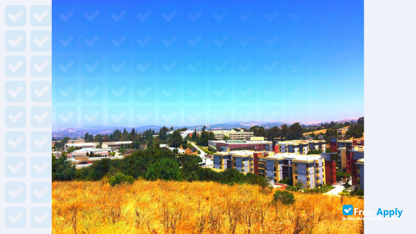 Foto de la California State University, East Bay #16