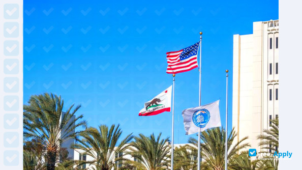 California State University, Fullerton photo #2