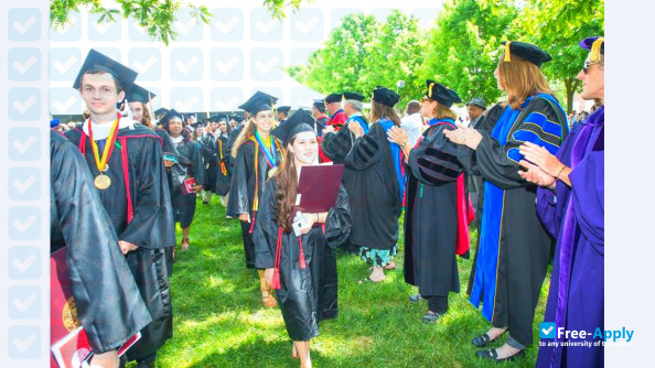 Bridgewater College photo #12