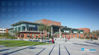 Miniatura de la California State University, Long Beach #1