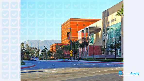 Photo de l’California State University, Los Angeles #4