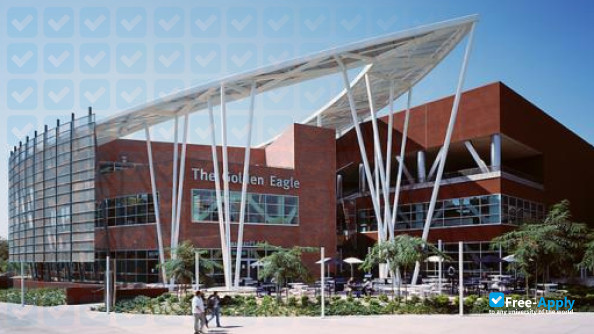 Photo de l’California State University, Los Angeles #7