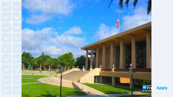Foto de la California State University, Northridge #12