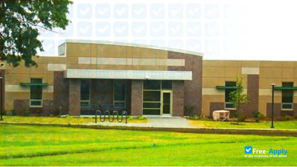 Foto de la Central Community College #4