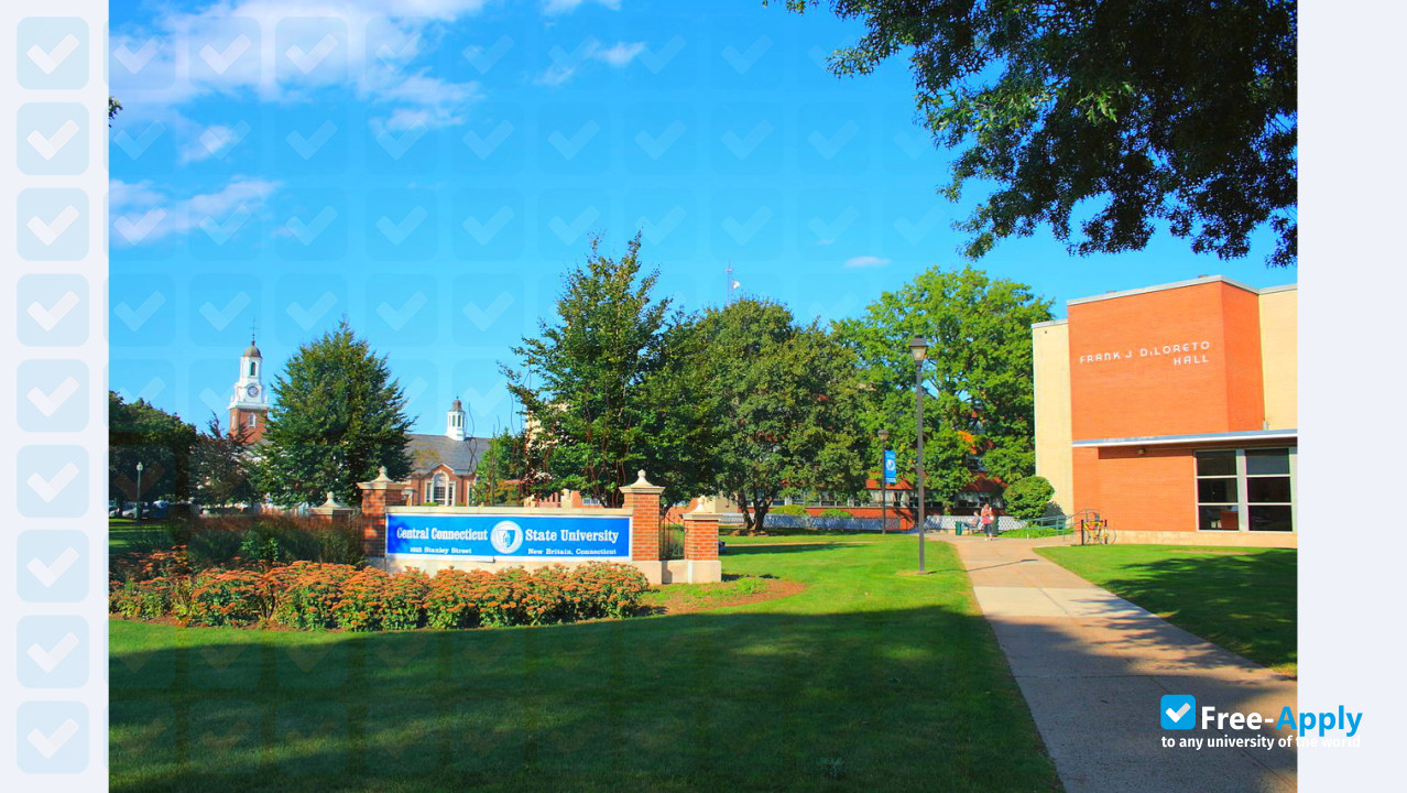 Central Connecticut State University photo #2