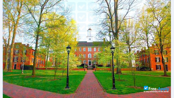 Bowling Green State University photo #9