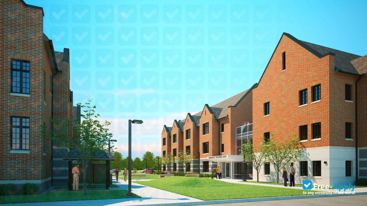 Central Michigan University photo #10