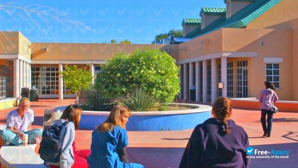 Foto de la Central New Mexico Community College #1