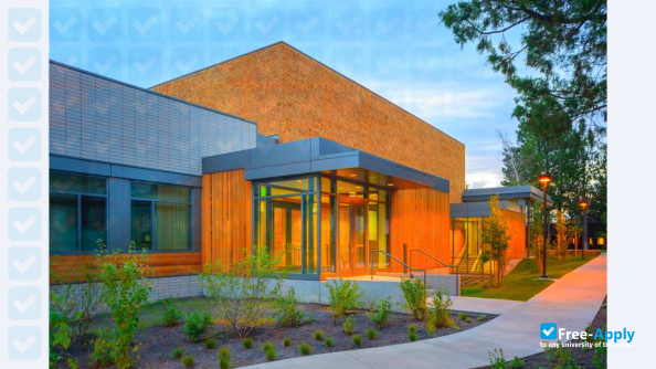 Central Oregon Community College photo #8