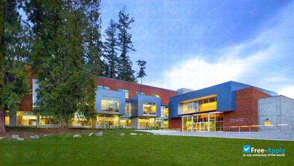 Cascadia College photo #6
