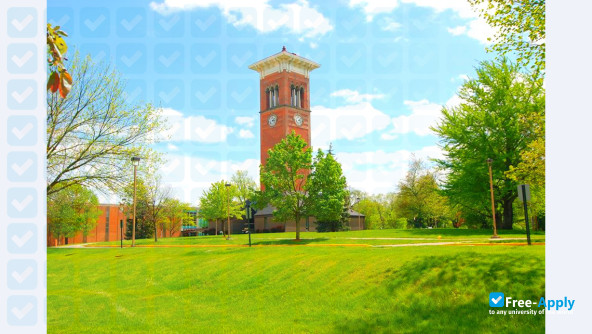Foto de la Central State University #7