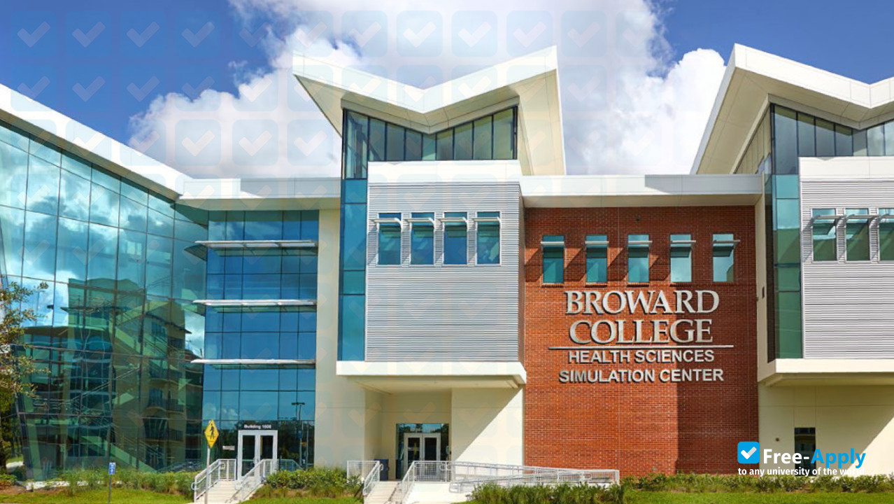 Broward College photo #8